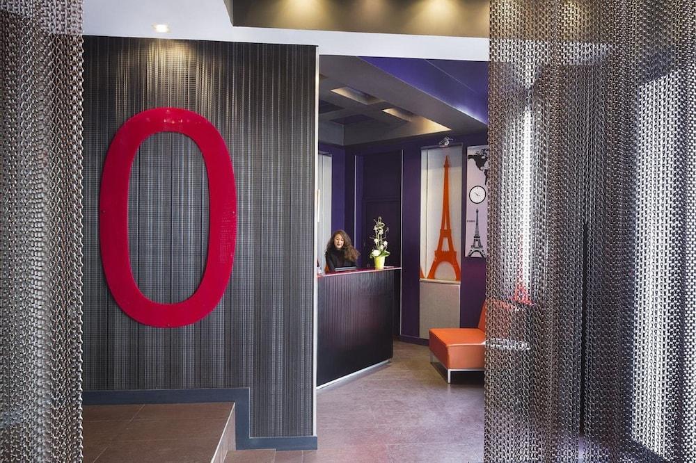 Eiffel Aparthotel