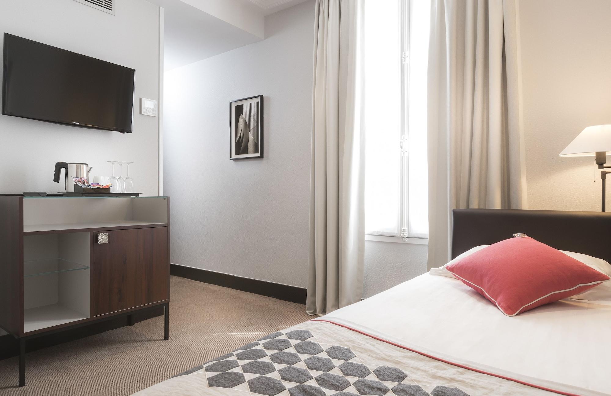 Montfleuri Hotel Paris