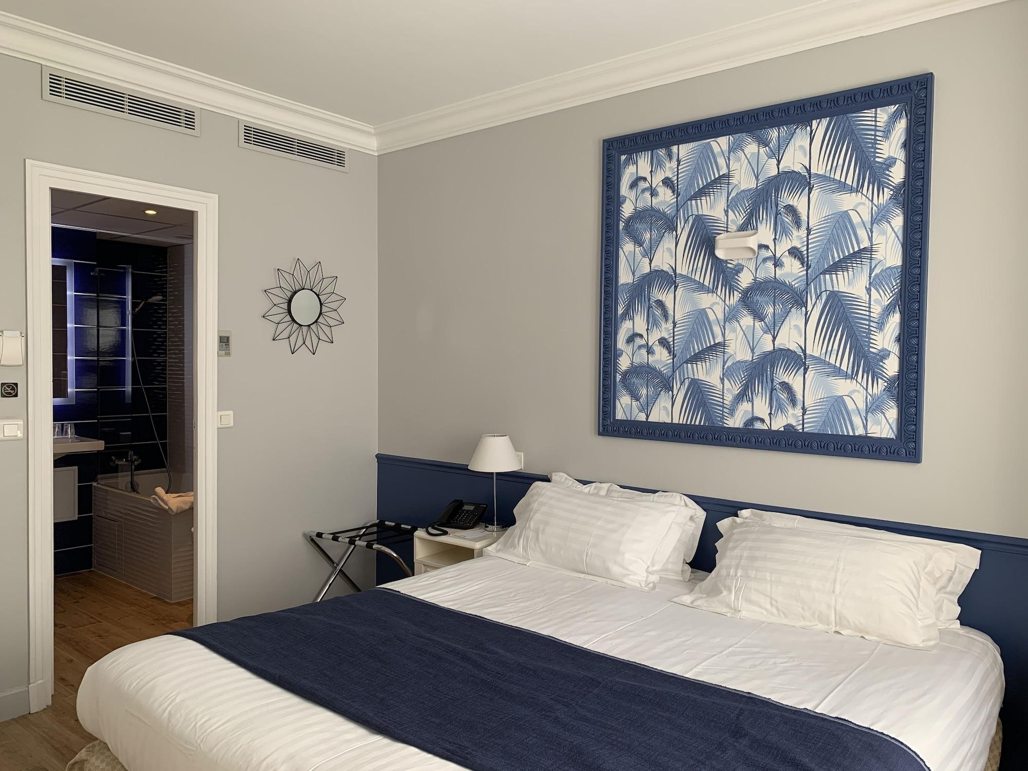 Hotel Saint Martin Bastille 3*
