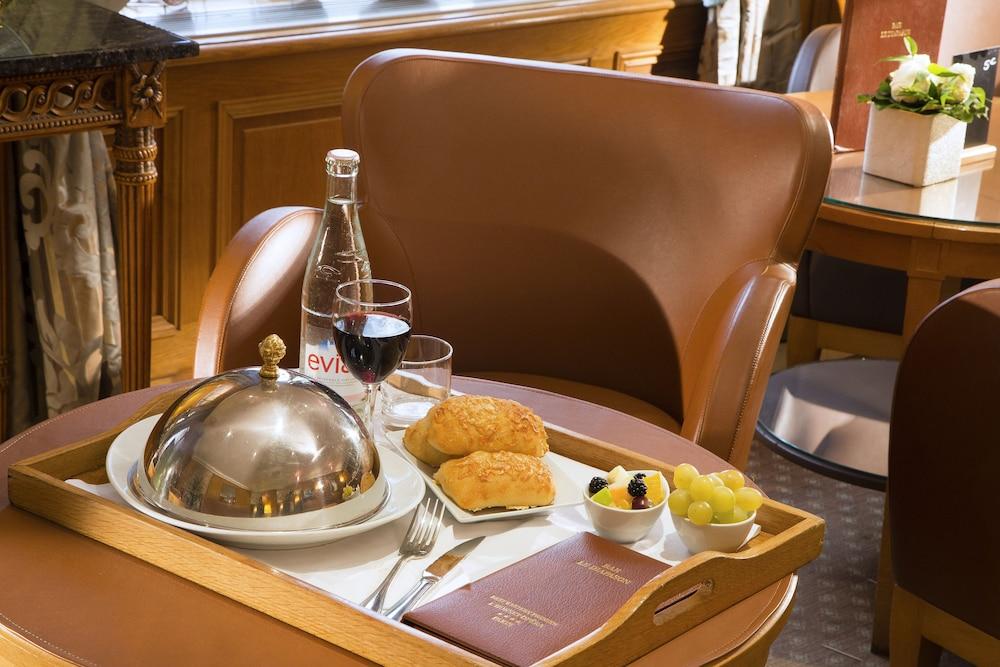 Horset Opera, Western Premier Collection 4*