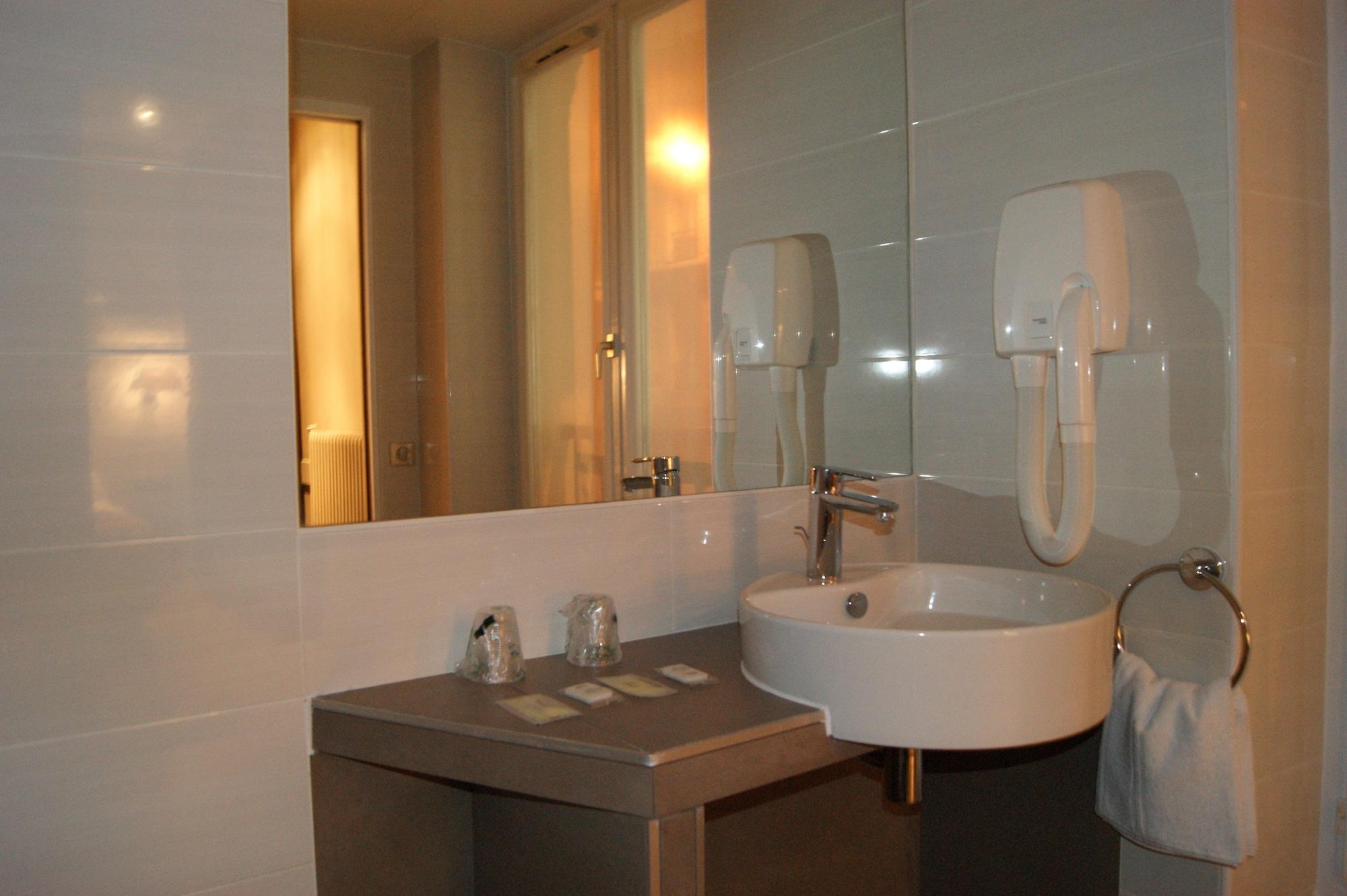 D'amiens 3* Paris