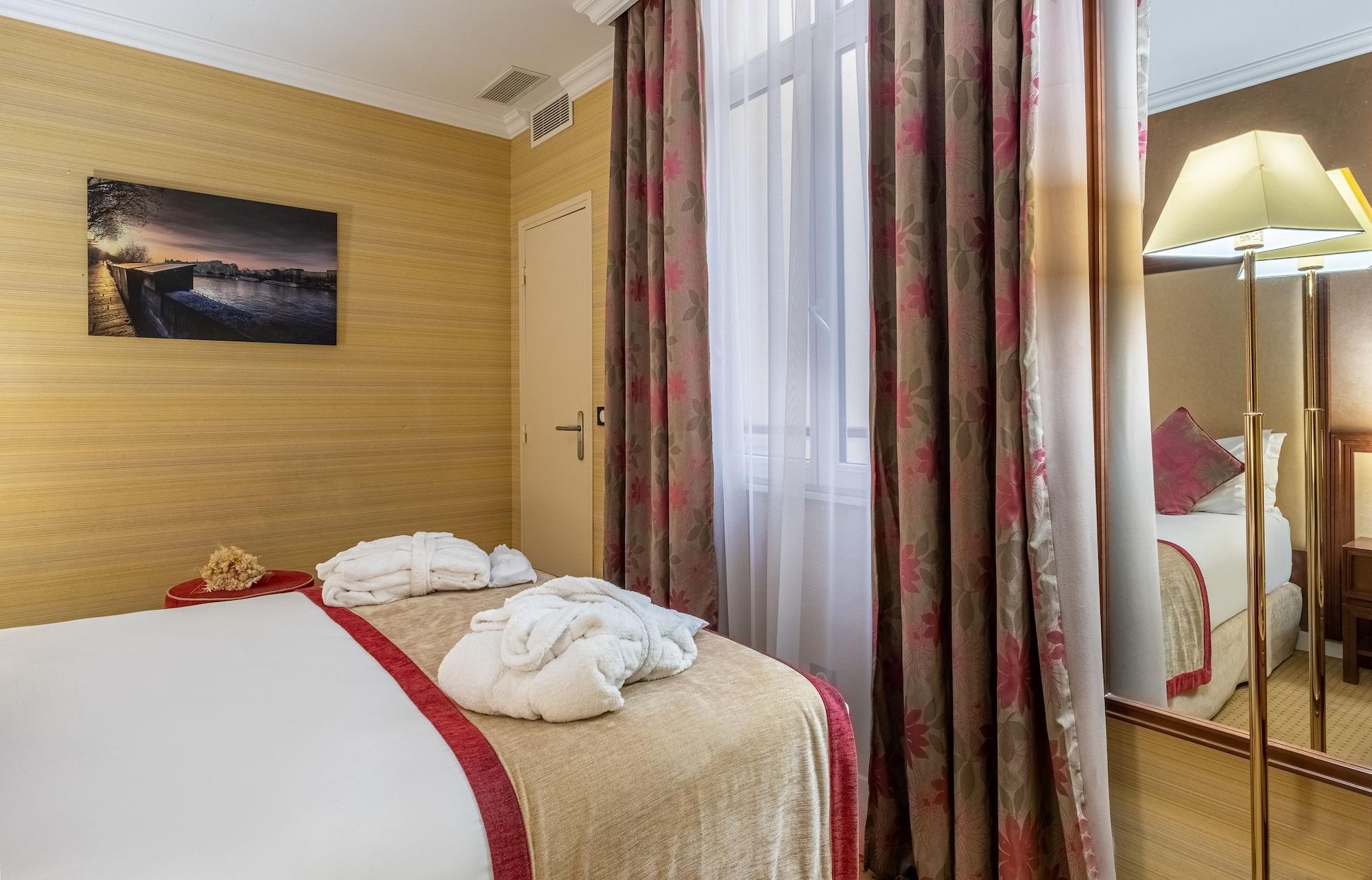 85 Saint Honore Hotel