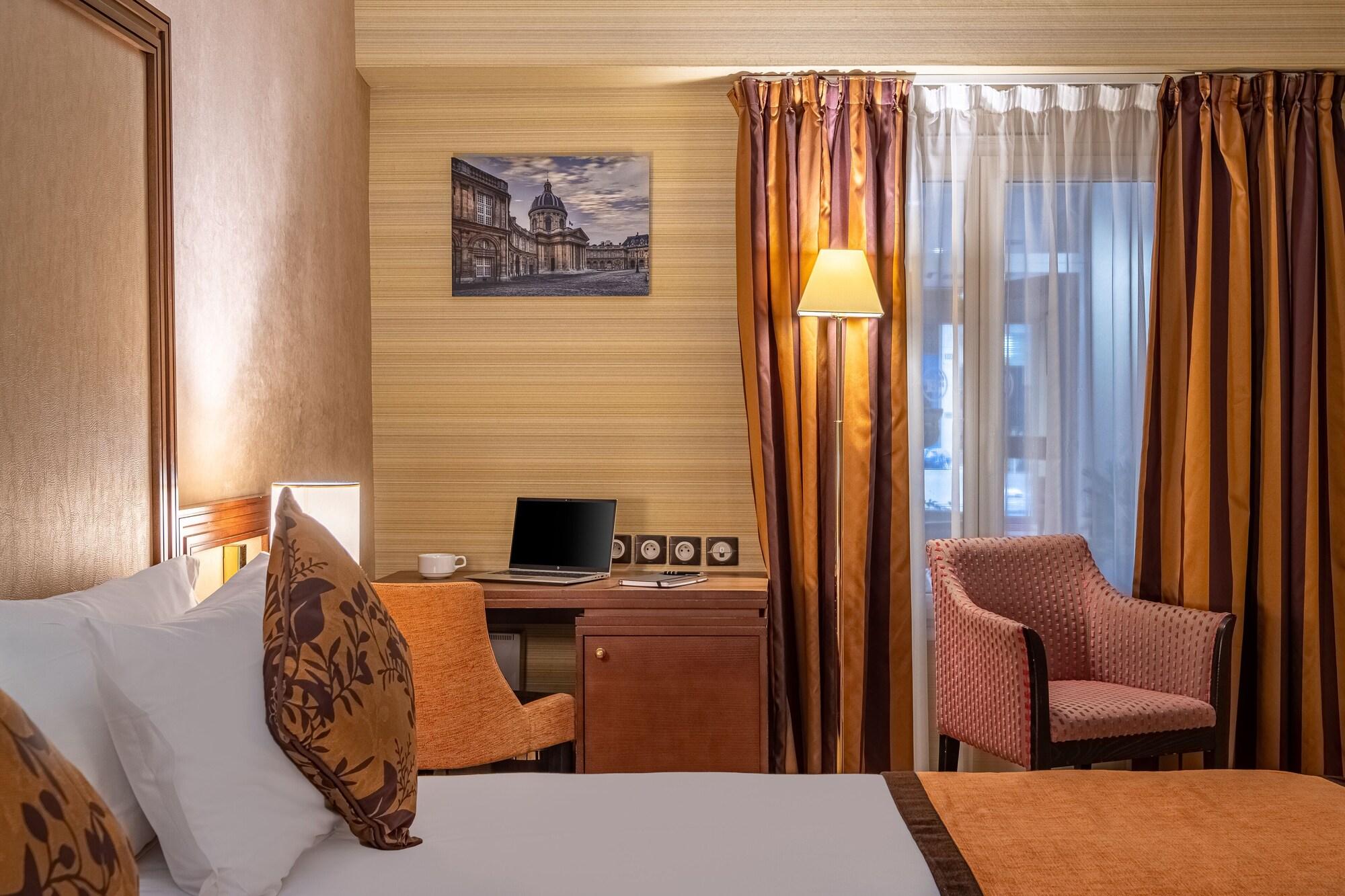 85 Saint Honore Hotel
