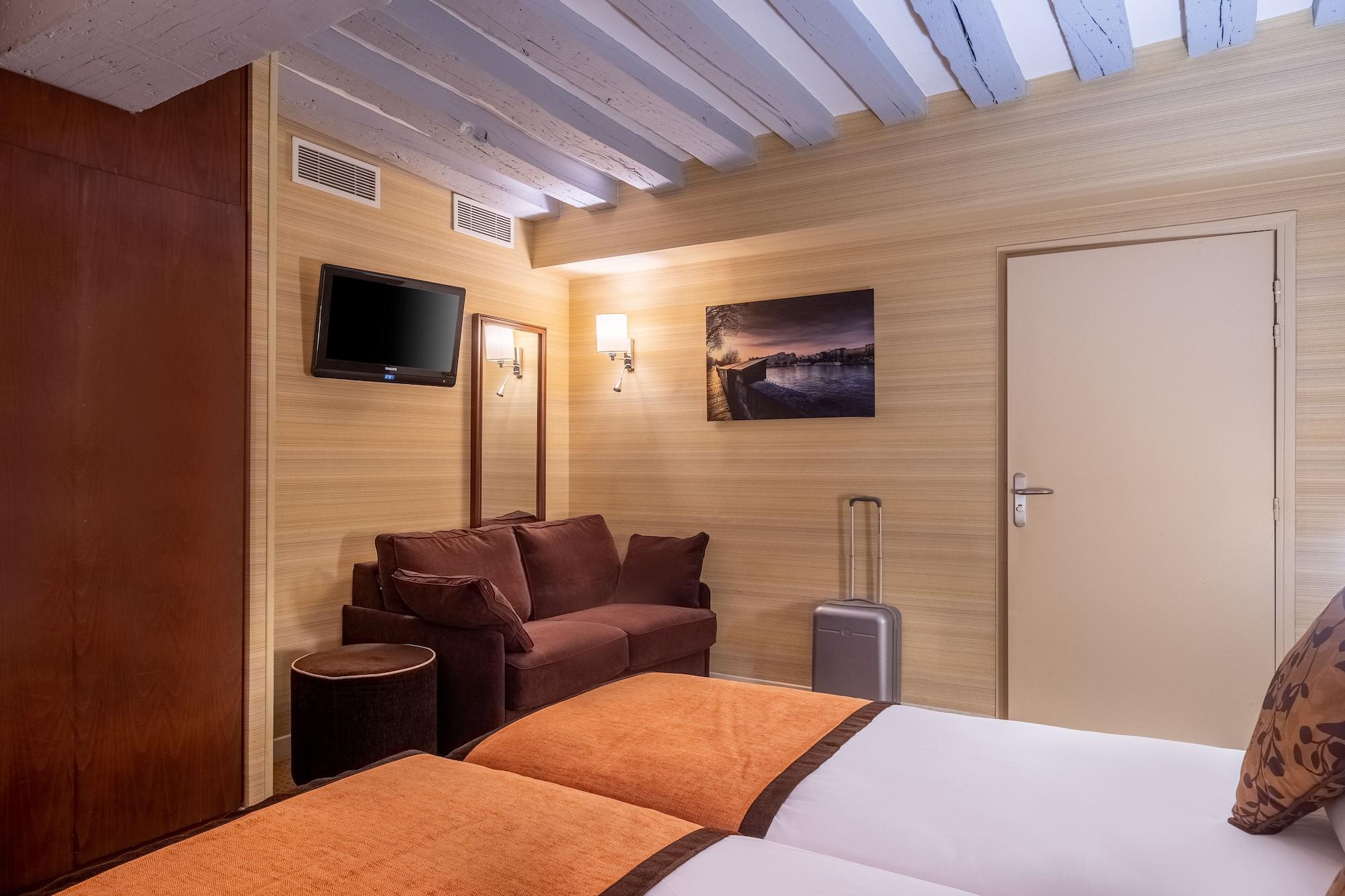 Hotel 85 Saint Honore Paris