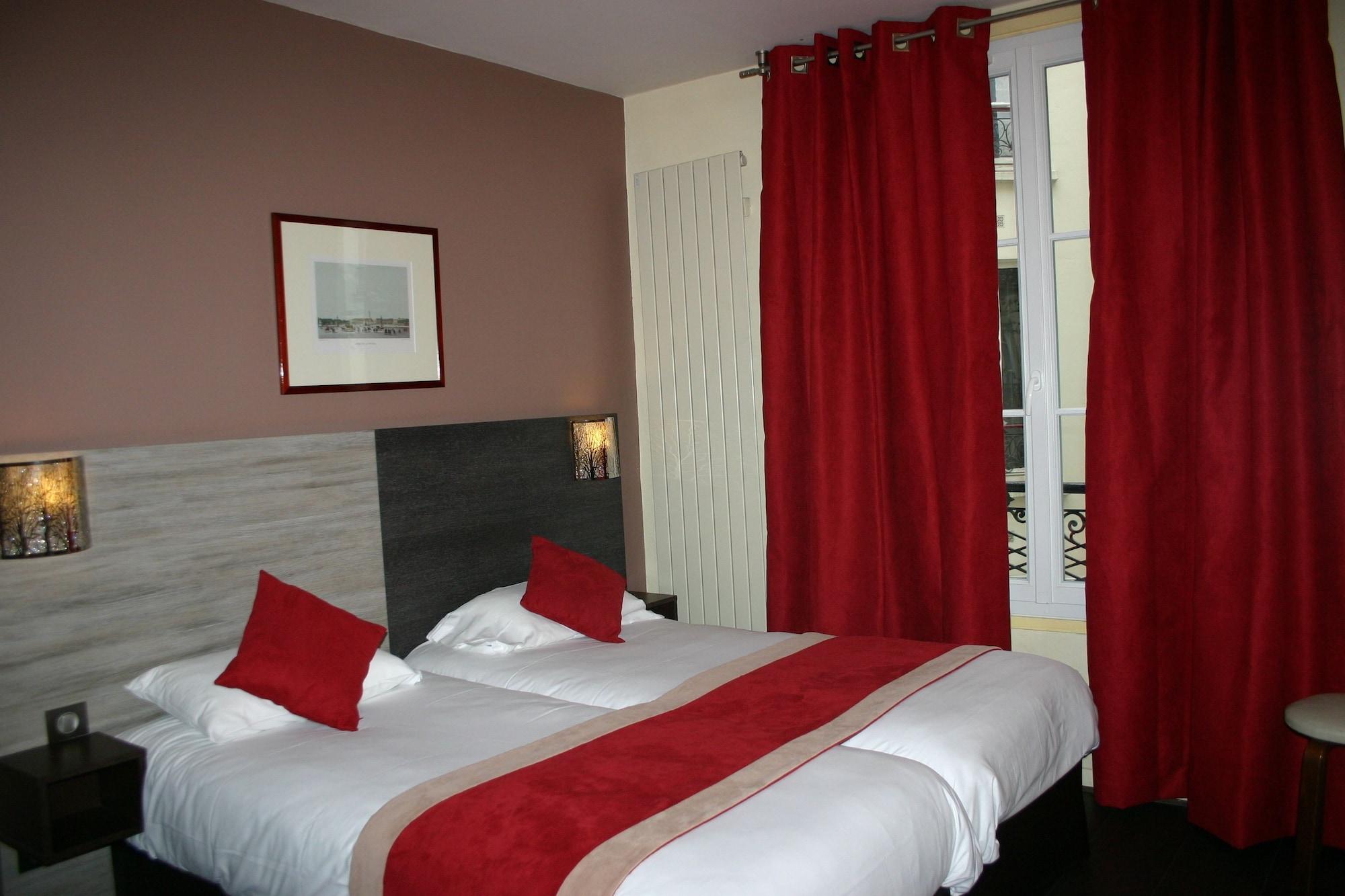 Derby Eiffel 3* Paris