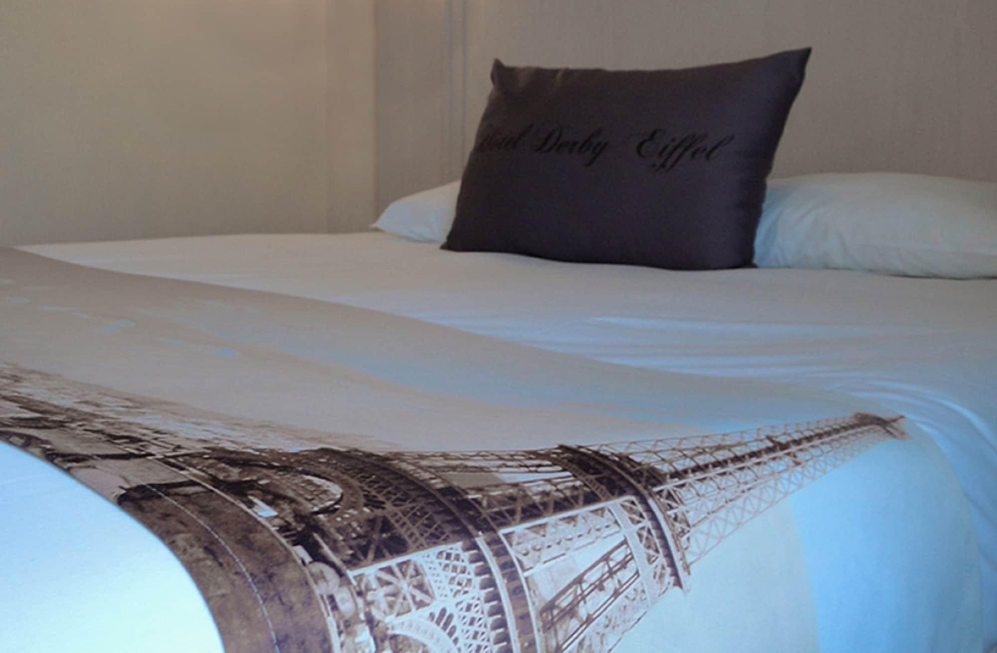 Derby Eiffel 3*