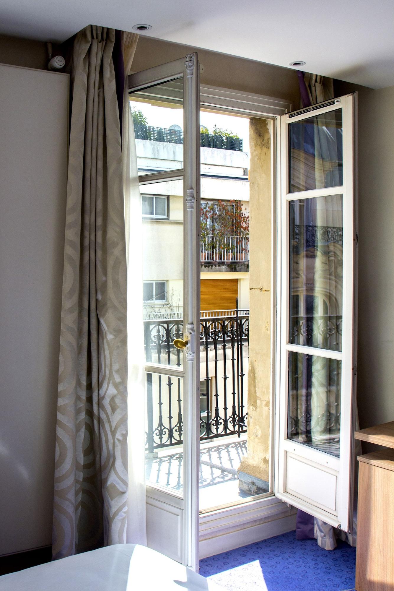De Sévigné Paris