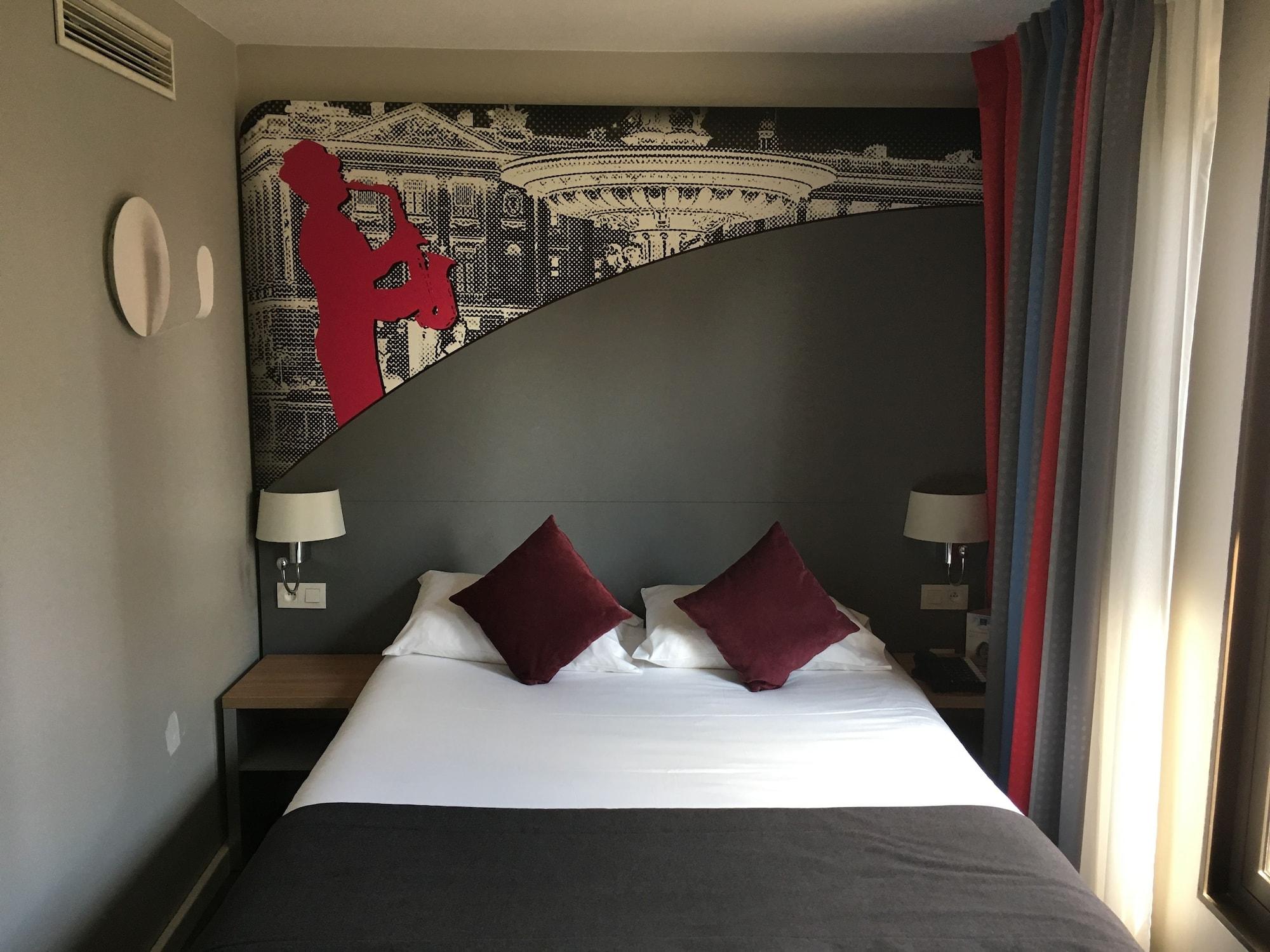 Hotel Design Place D’italie 3*