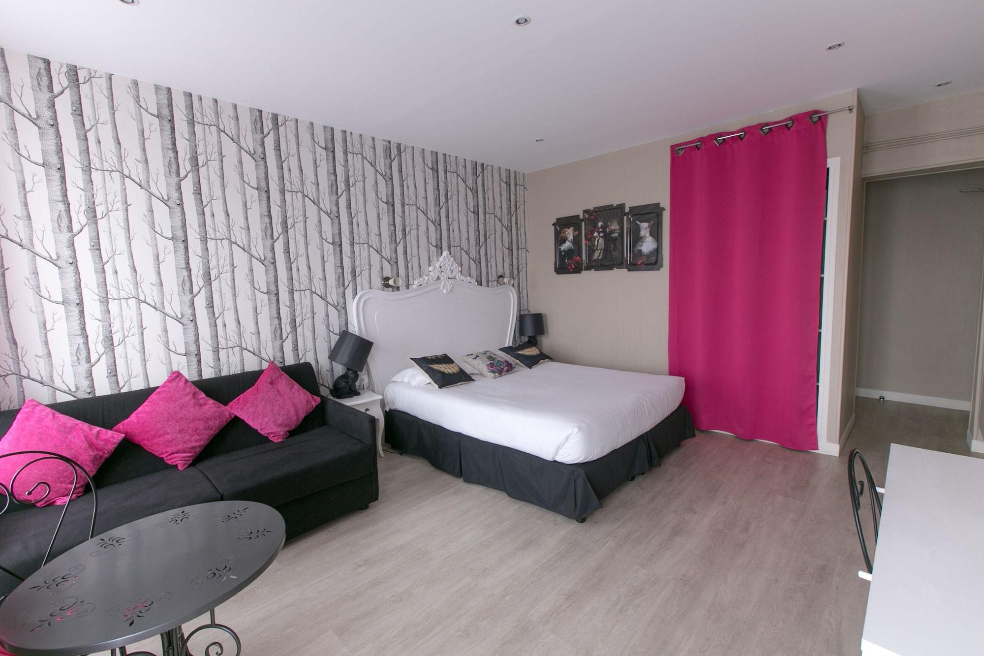 Ideal Design Hotel 3*