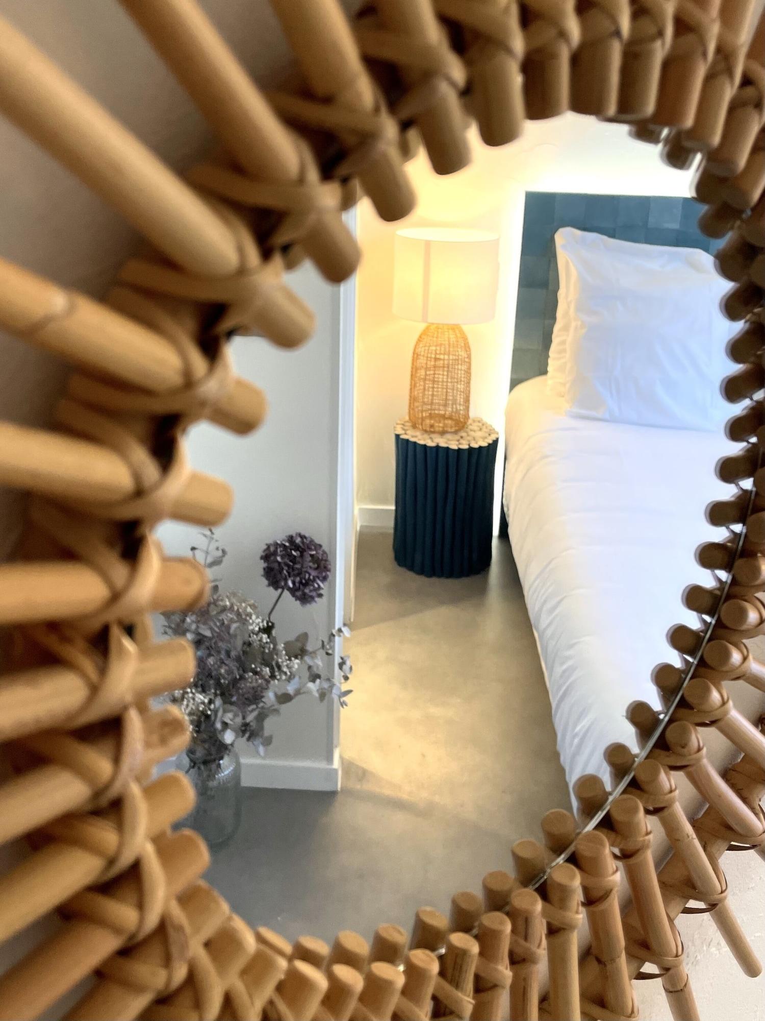 Hotel La &