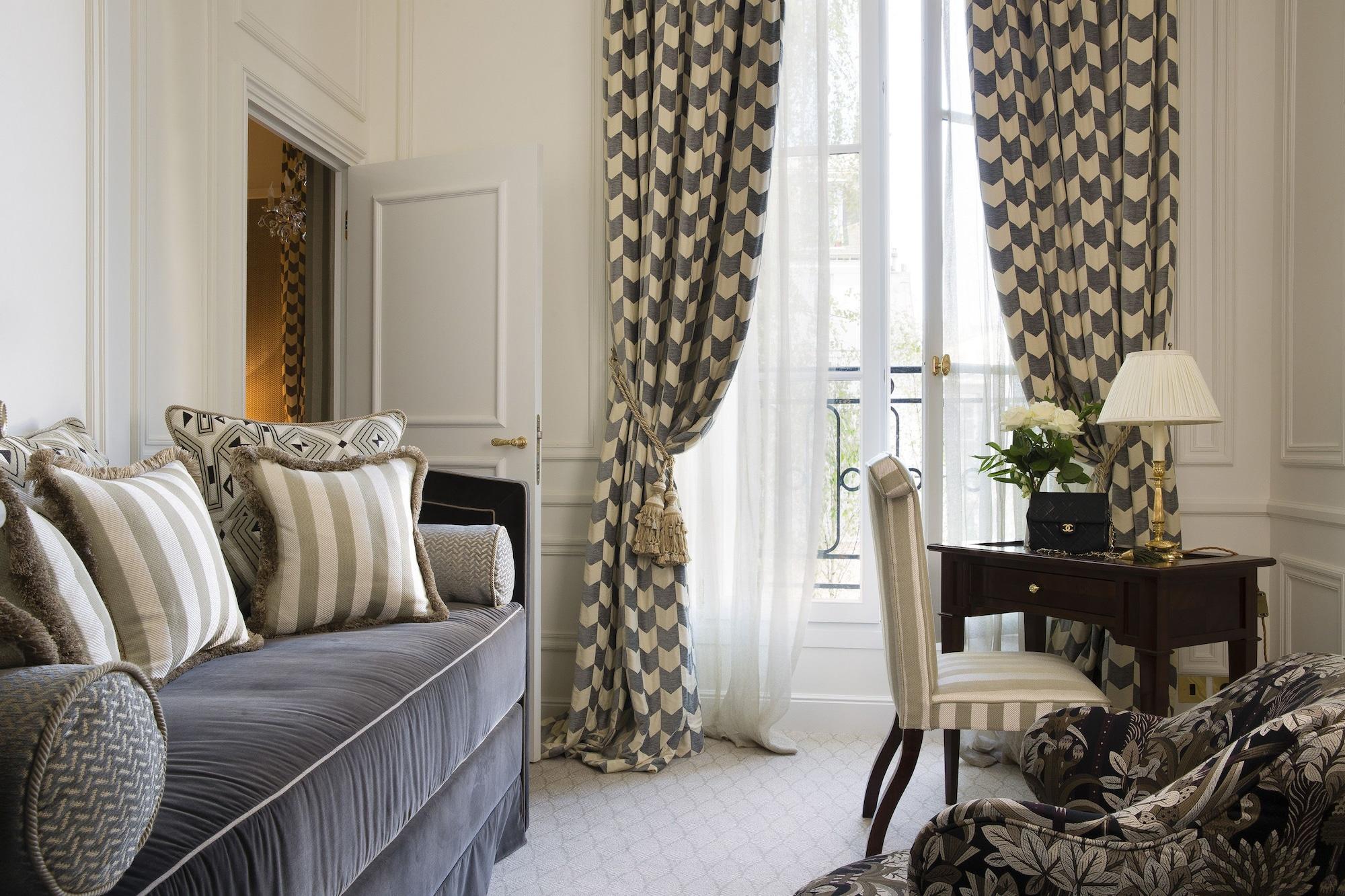 Hotel Relais Christine Paris
