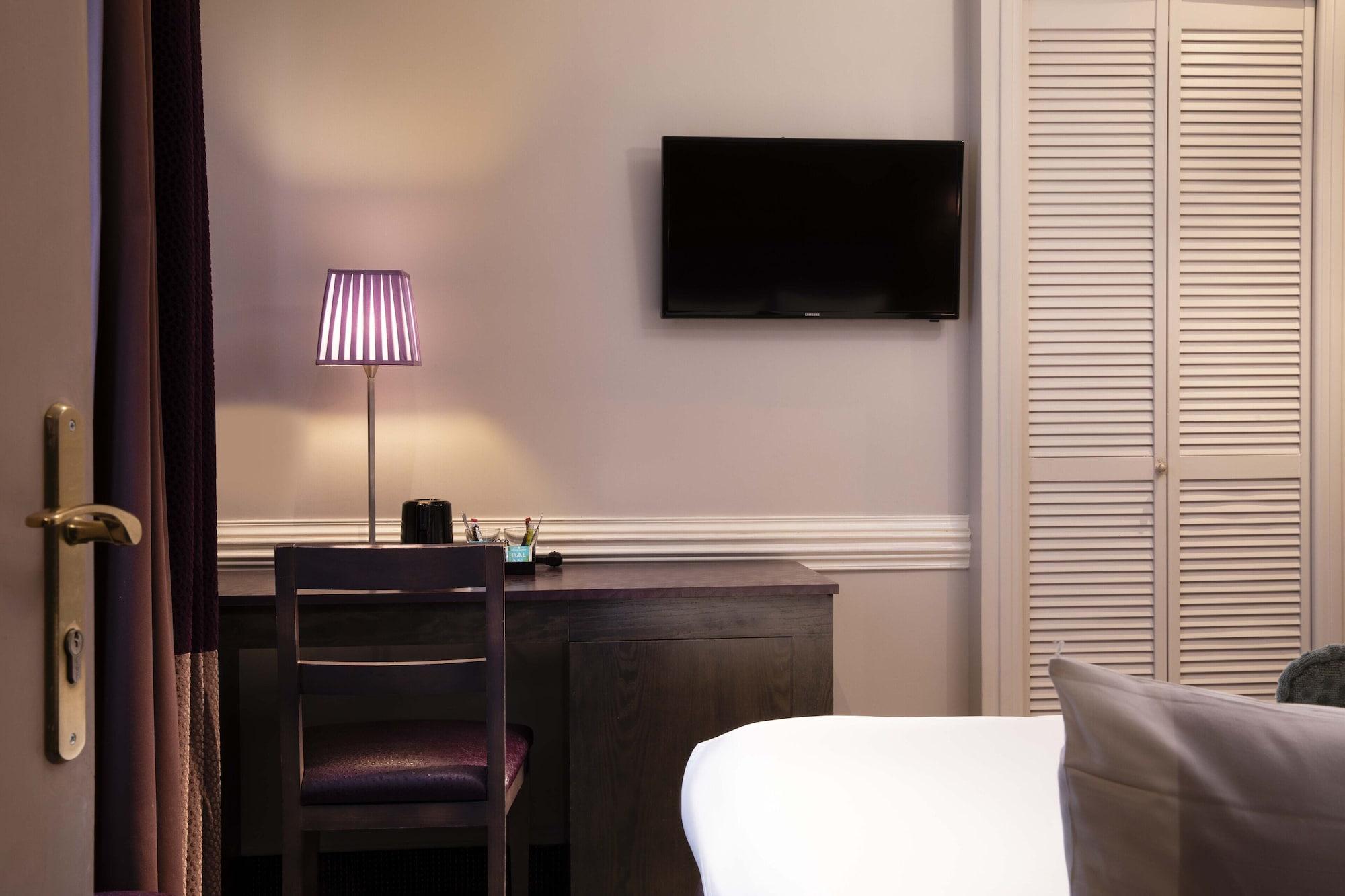 Hotel Elysées 3*