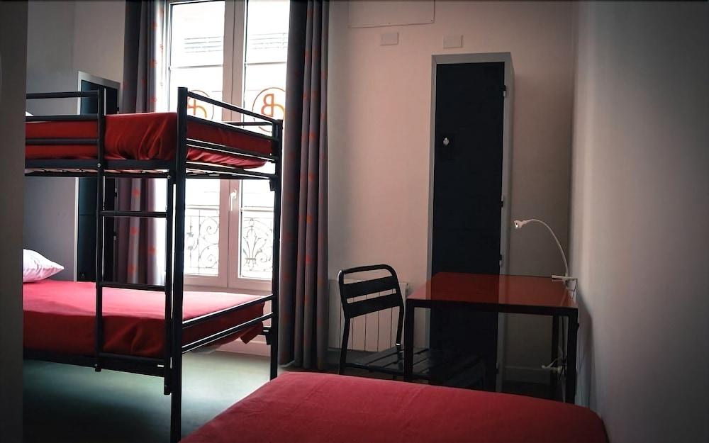 Beautiful Belleville Hotel & Hostel Hostel *