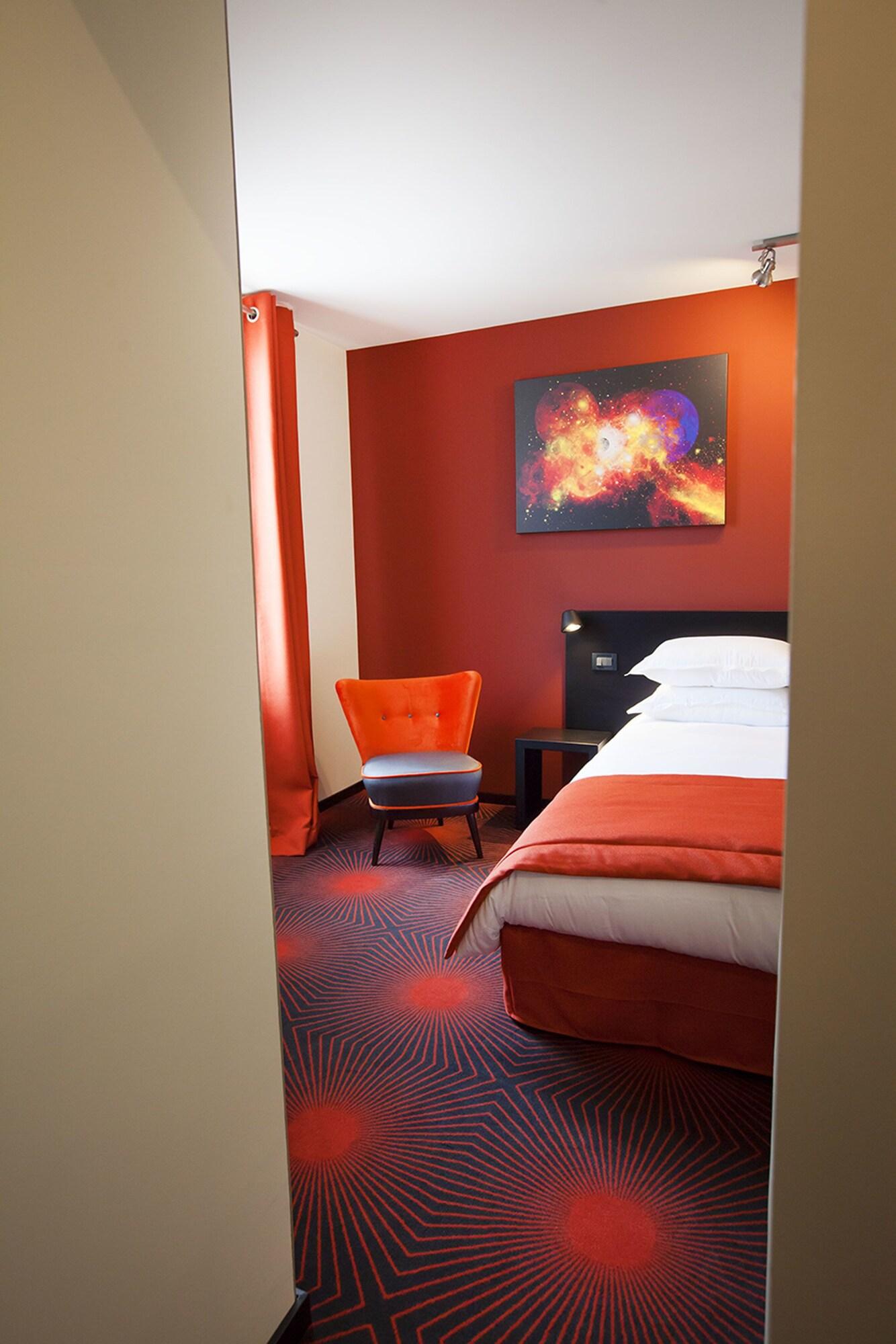 Helussi 3* Paris