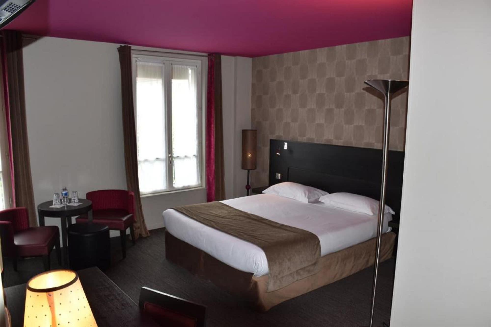 Aéro 3* Paris