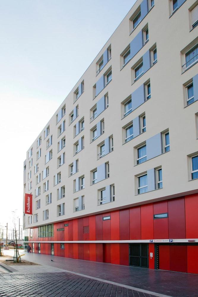 Residhome Rosa Parks Aparthotel Paris