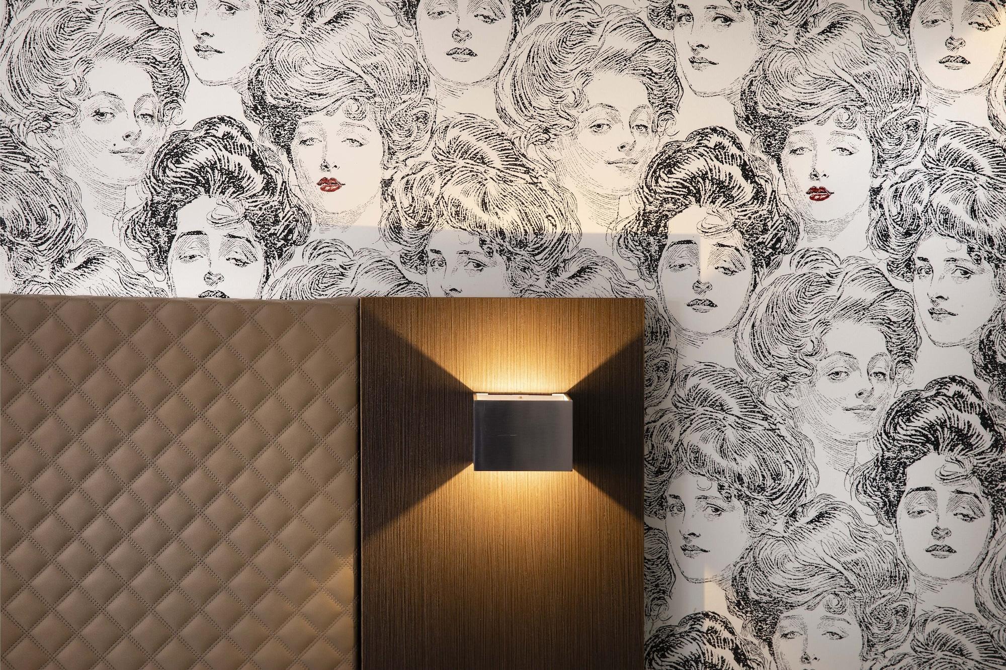De La Gaite 3* Paris