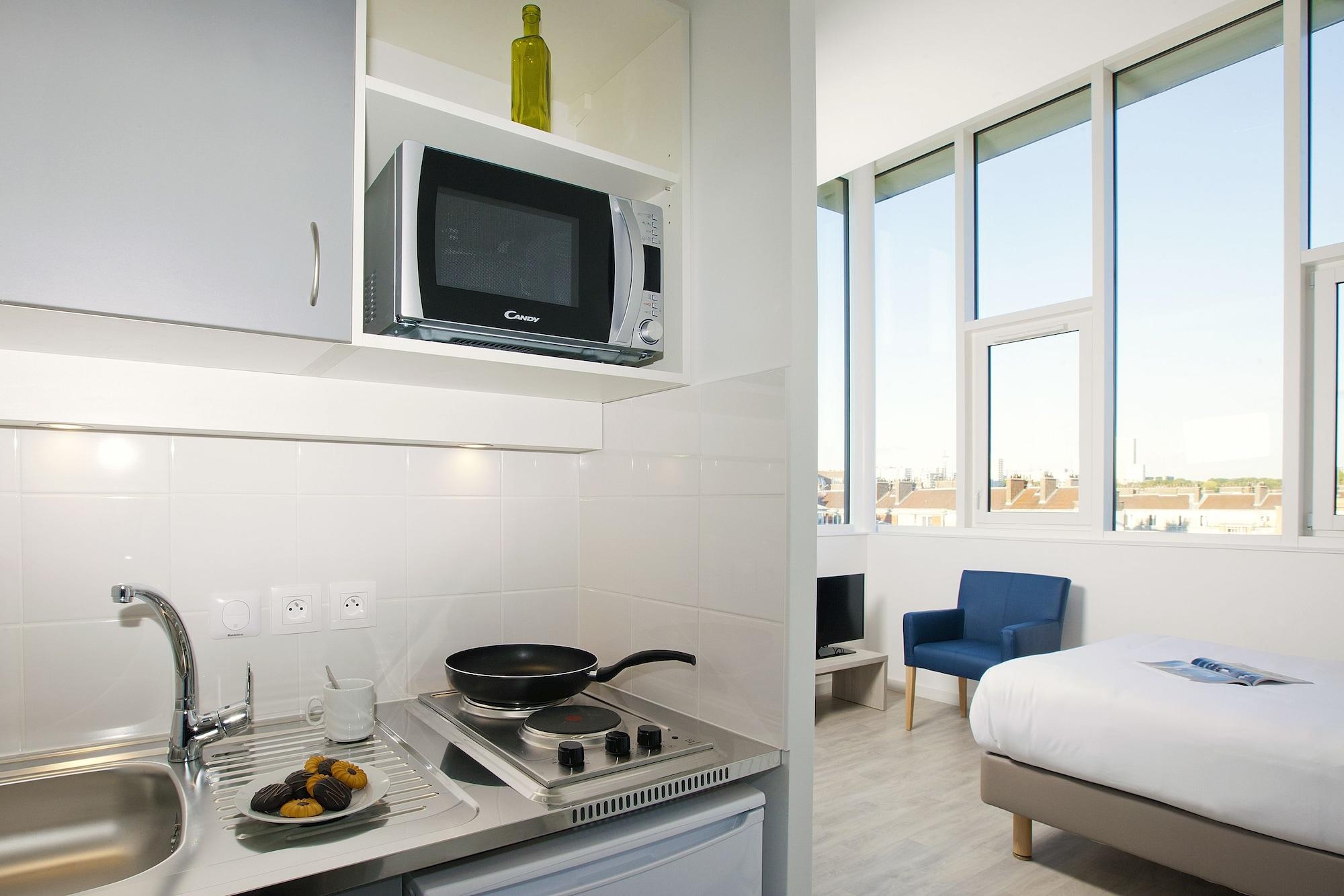 Aparthotel Sejours & Affaires Paris-davout 3*