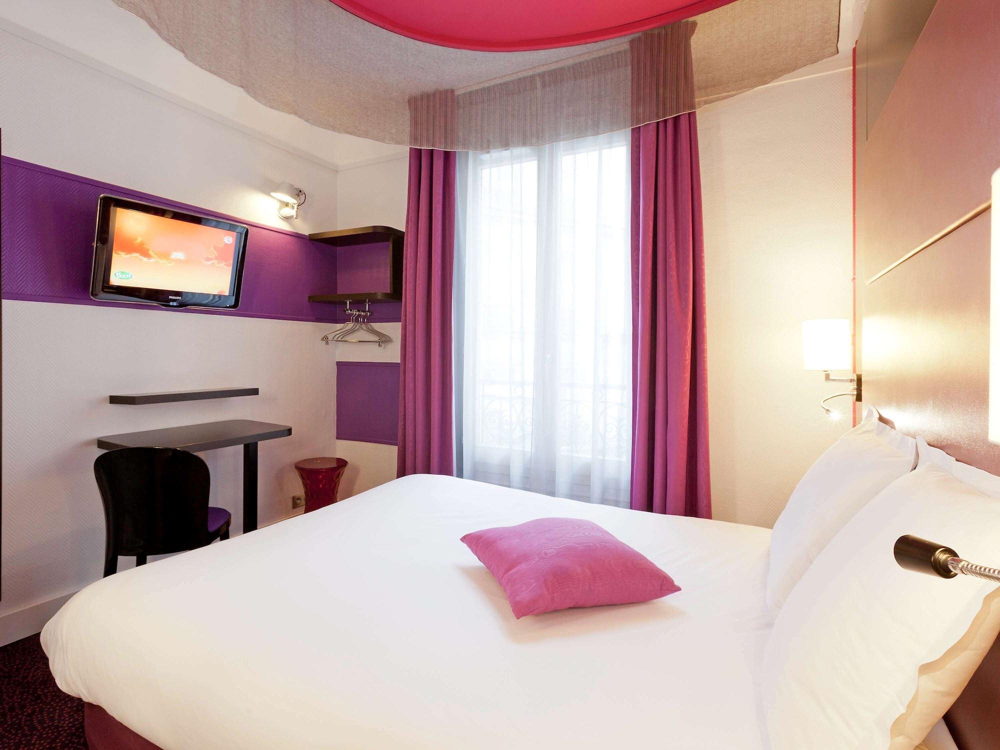 Hotel Ibis Styles Pigalle Montmartre 3*