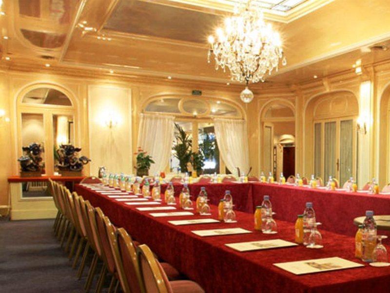 Saint-petersbourg Opera & 4*