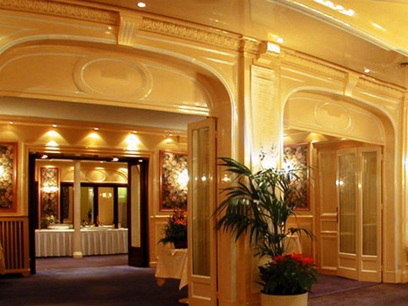 Saint-petersbourg Opera & Hotel Paris