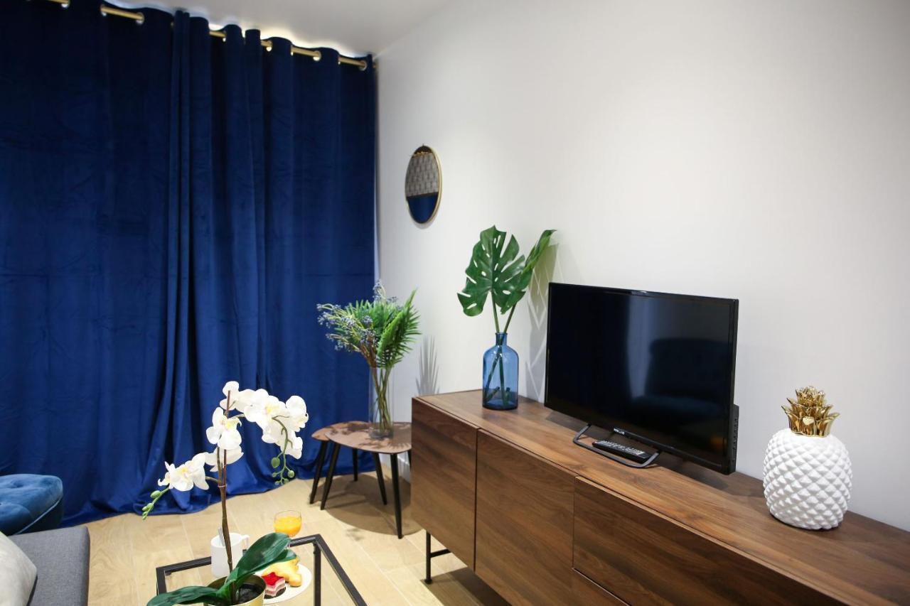 Appartement Big Studio Close To Montorgeuil Local Commercial *