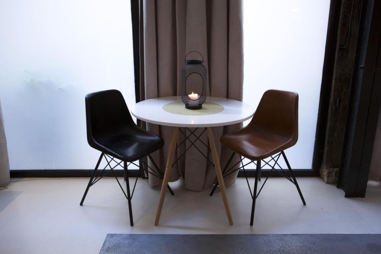 Apartment Flat Close Marais And Republique , Local Commercial Paris