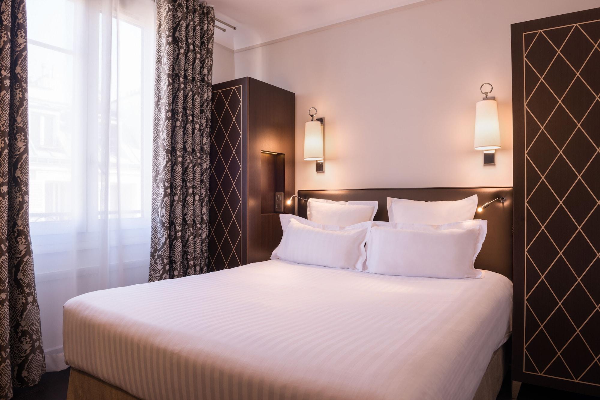 Hotel Crystal
