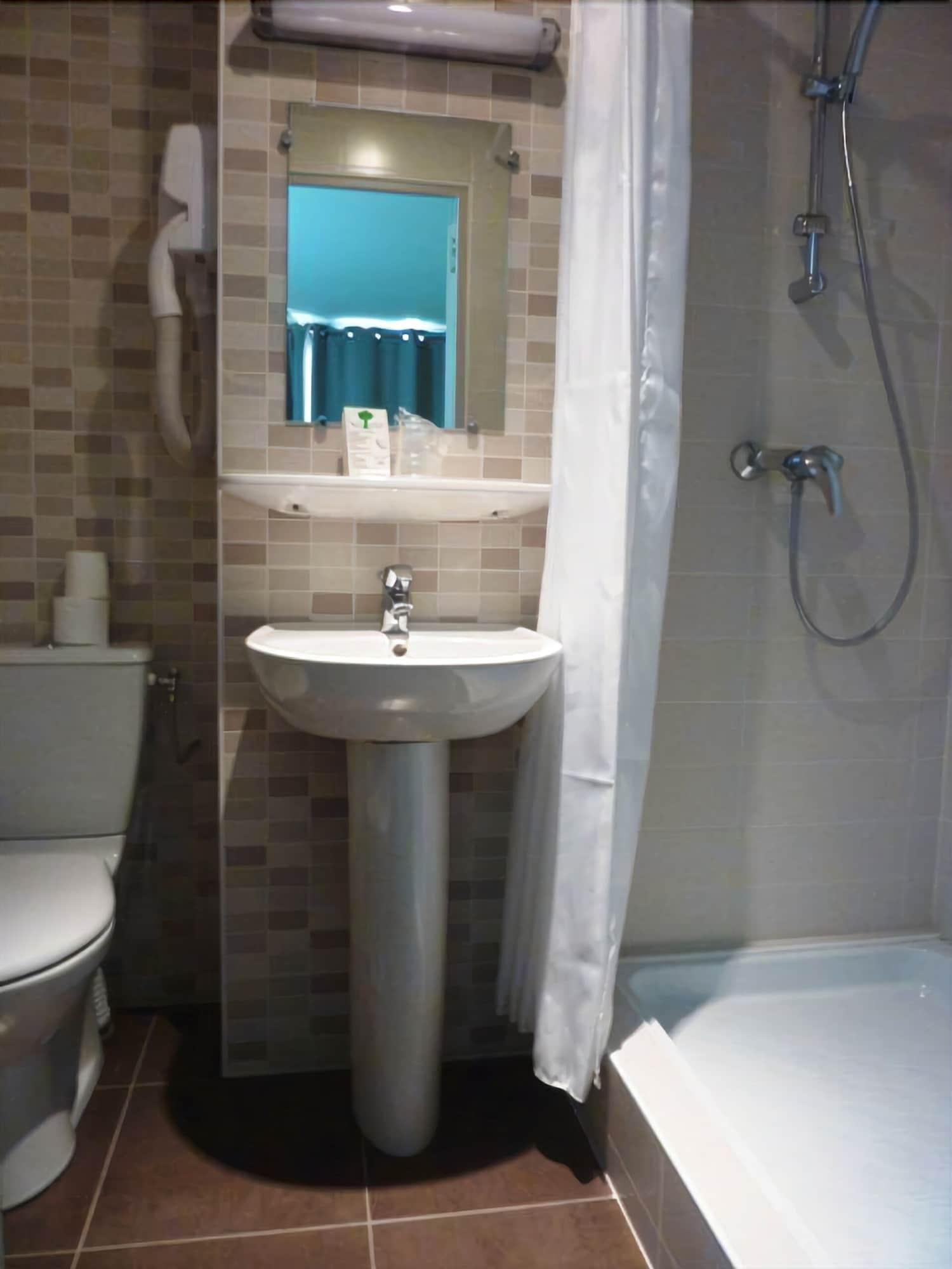 Hotel De La Cite Rougemont 2*