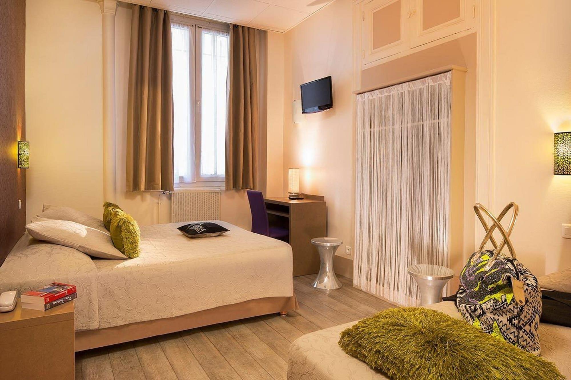 Hotel De La Cite Rougemont 2*