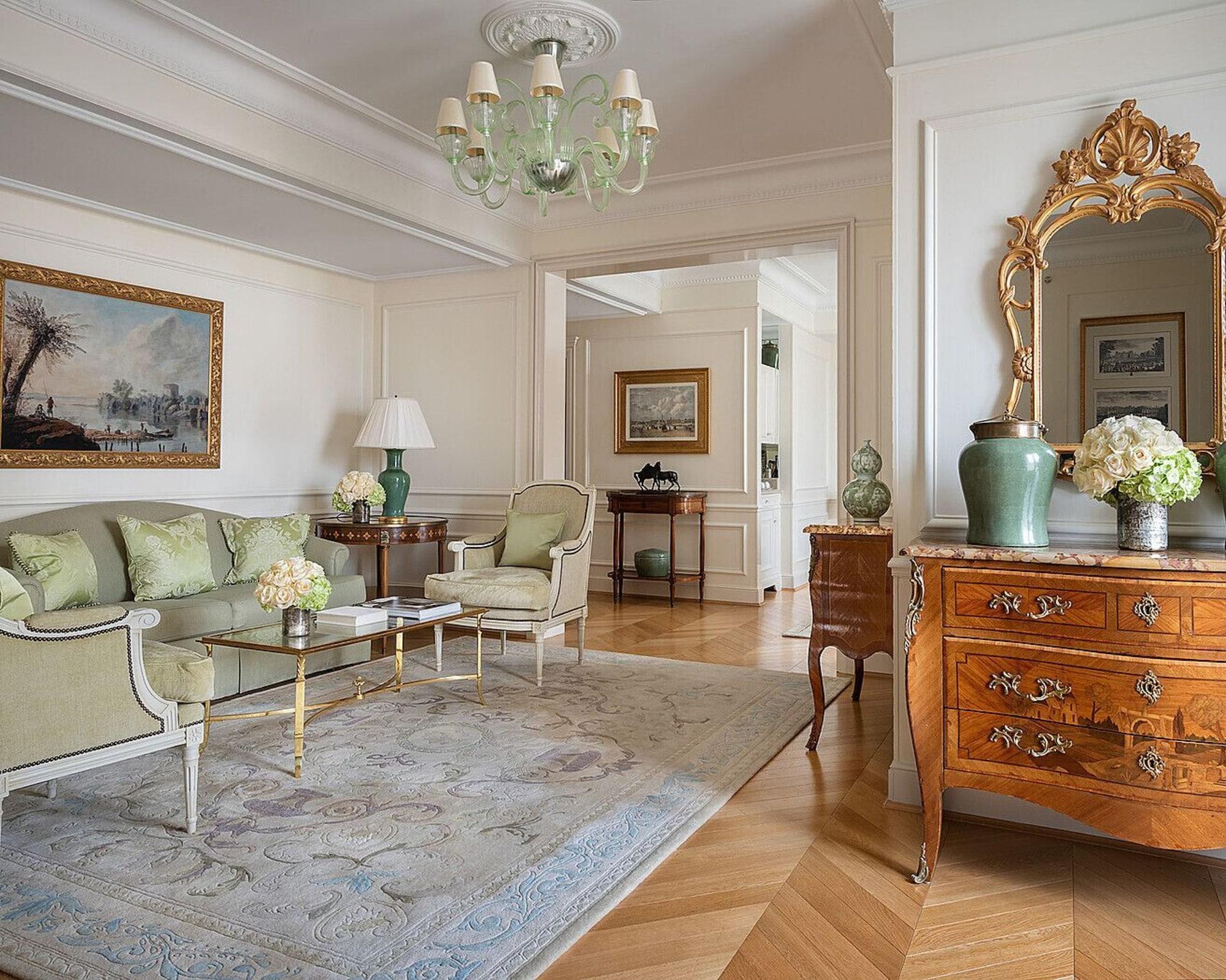 Four Seasons George V Hotel 5*