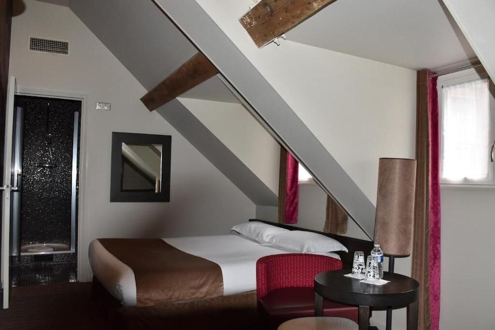 Hotel Aéro 3*