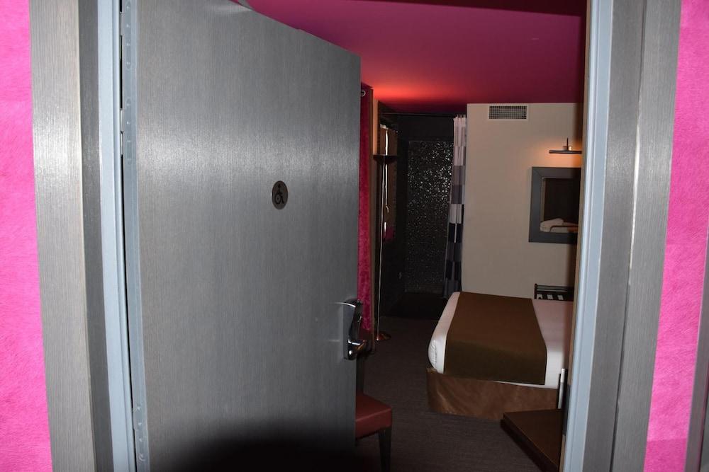 Hotel Aéro 3*