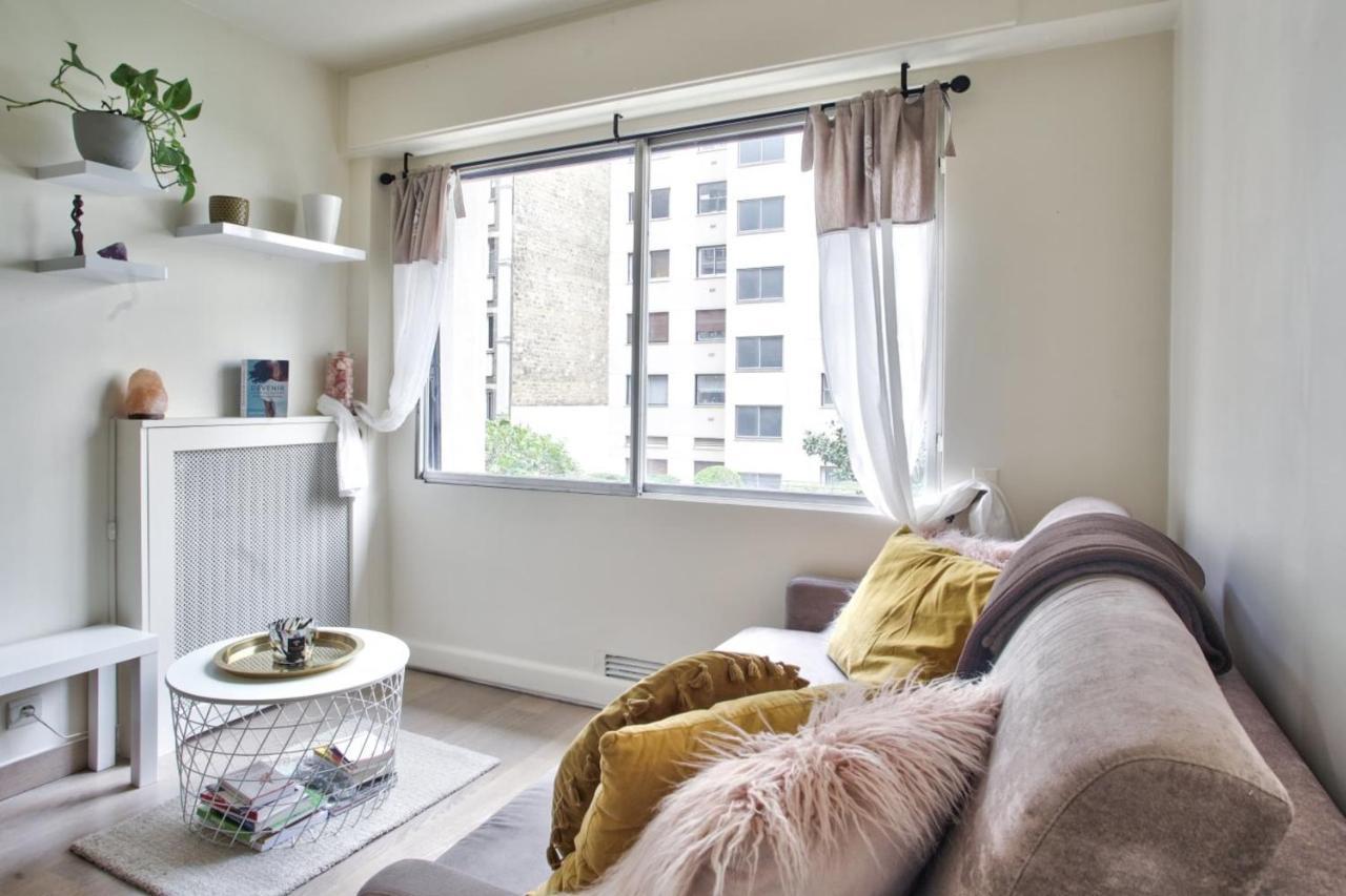 Apartment Charming Studio In The Heart Of The Invalides