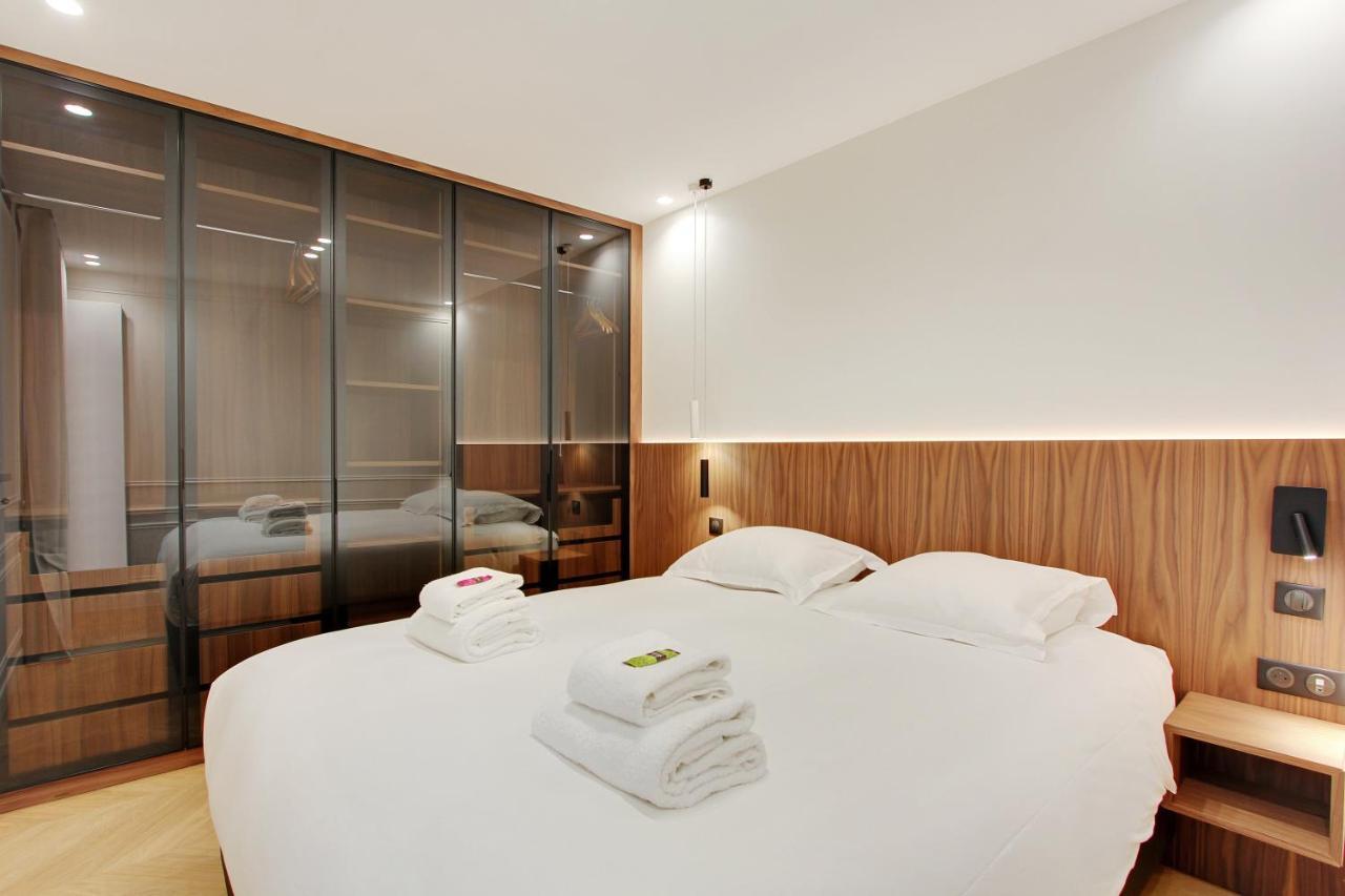 Apartment Stunning With View At The Very Heart Of *