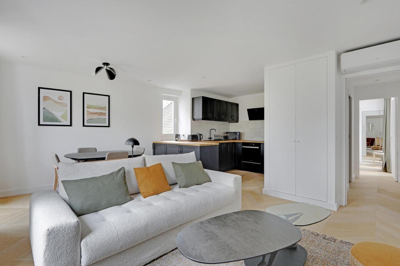 Pick A Flat's On Place Du Tertre Apartment Paris