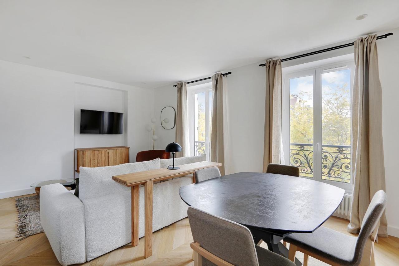 Pick A Flat's On Place Du Tertre Apartment