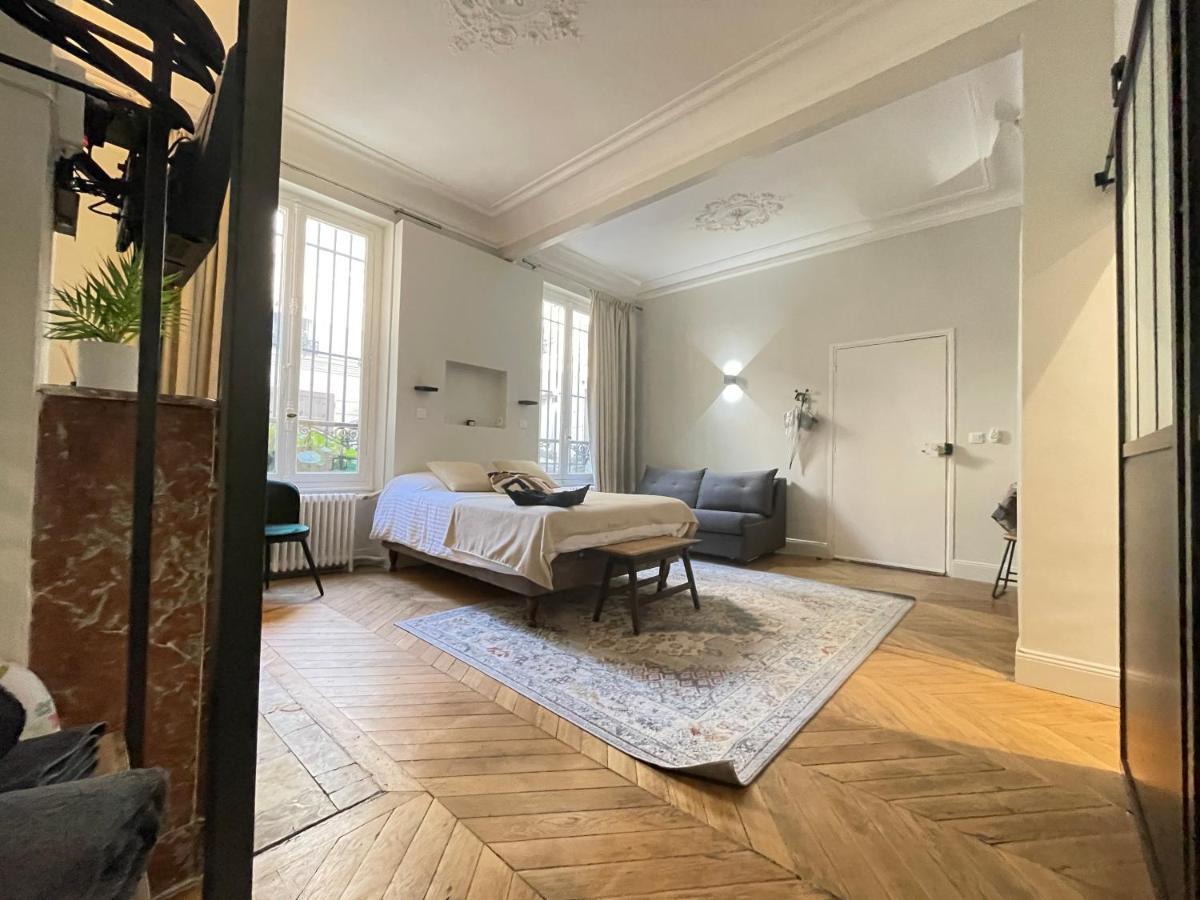 Cozy Studio Champs Elysee Arc De Triomphe 2 Apartment Paris