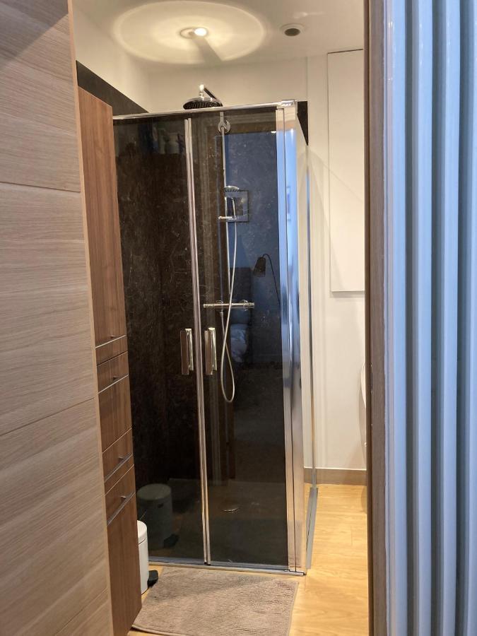 Pied A Terre Saint-germain-des-pres Apartment