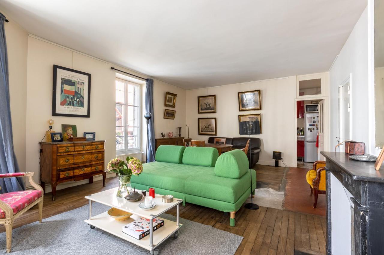 Appartement Veeve - Picture Postcard *
