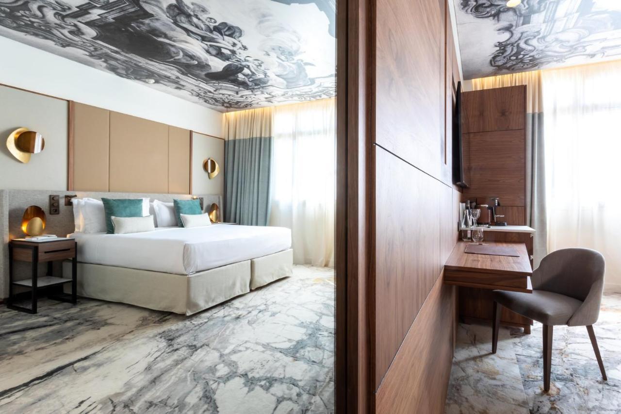 Intercontinental Champs Elysees Etoile By Ihg Hotel Paris