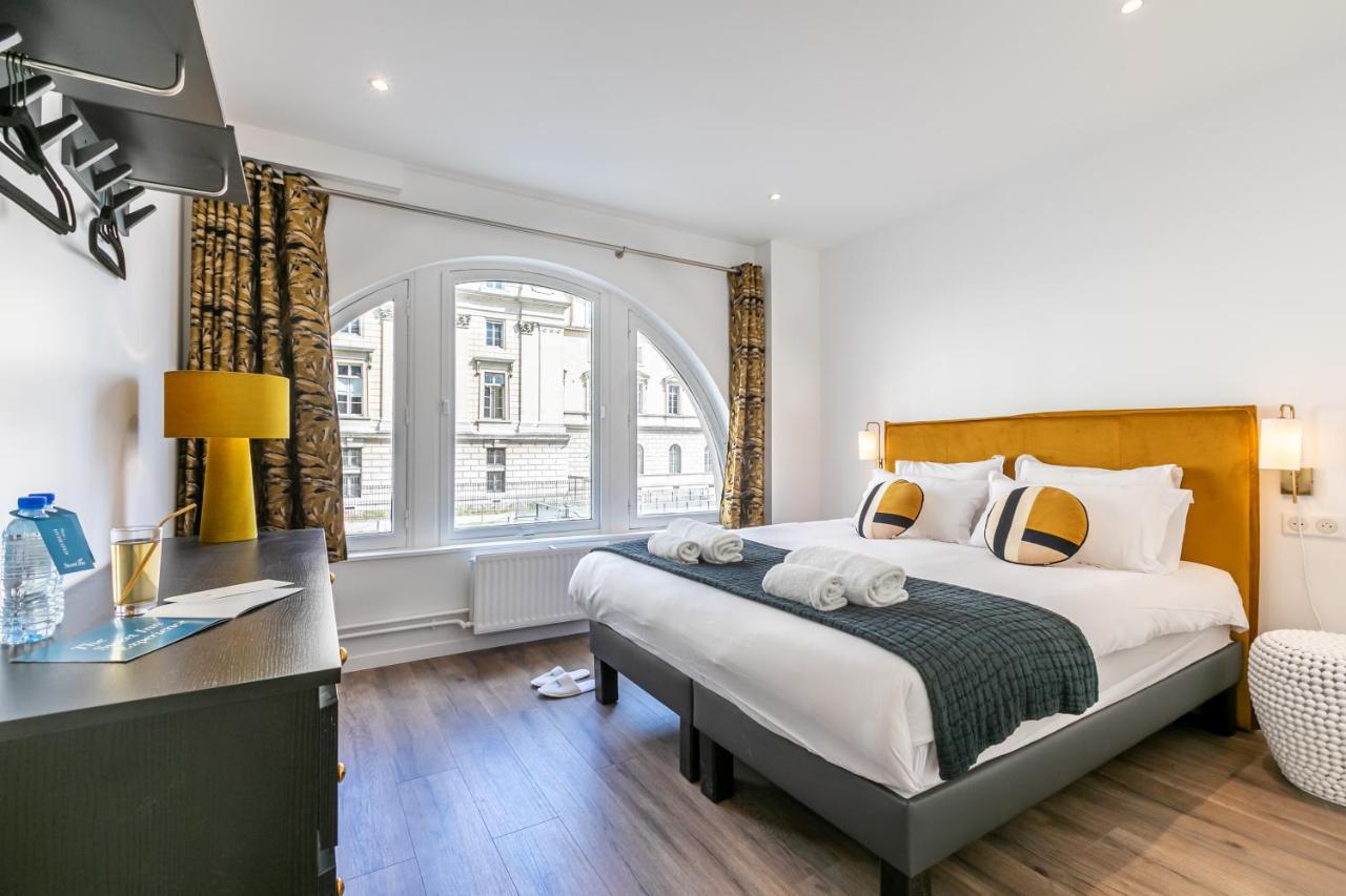 Sweett - Notre Dame Apartment *