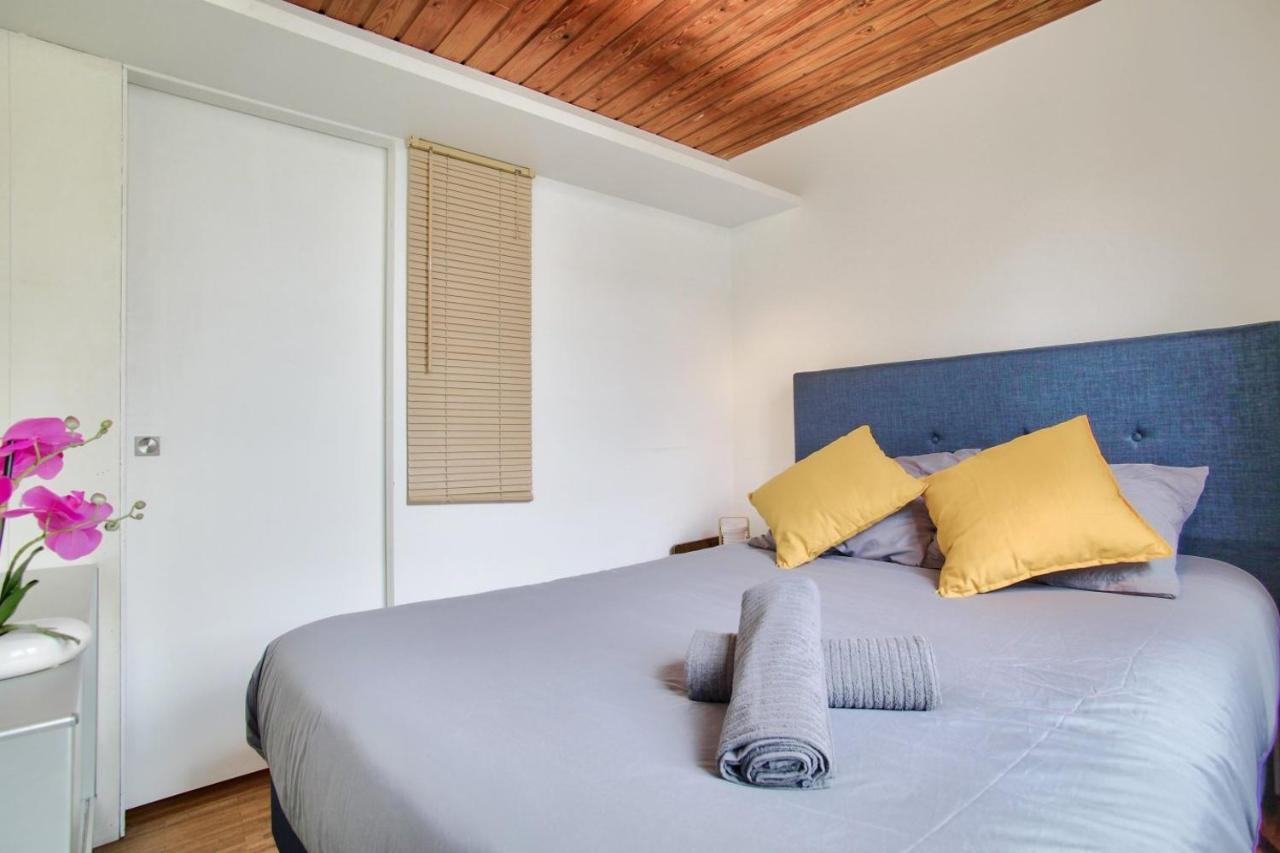 Apartment 3 Bedrooms Le Marais Beauregard *