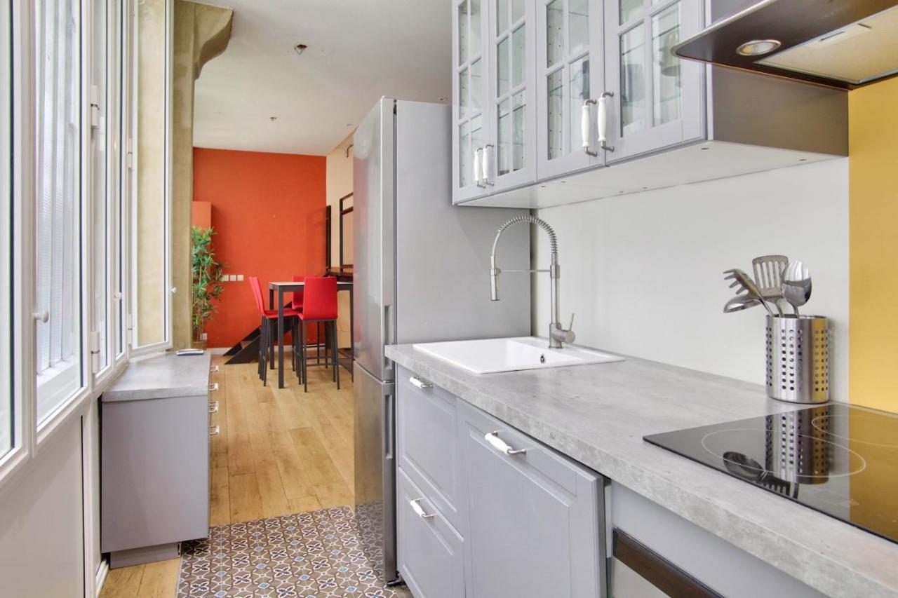 Apartment 2 Bedrooms Le Marais Nazareth