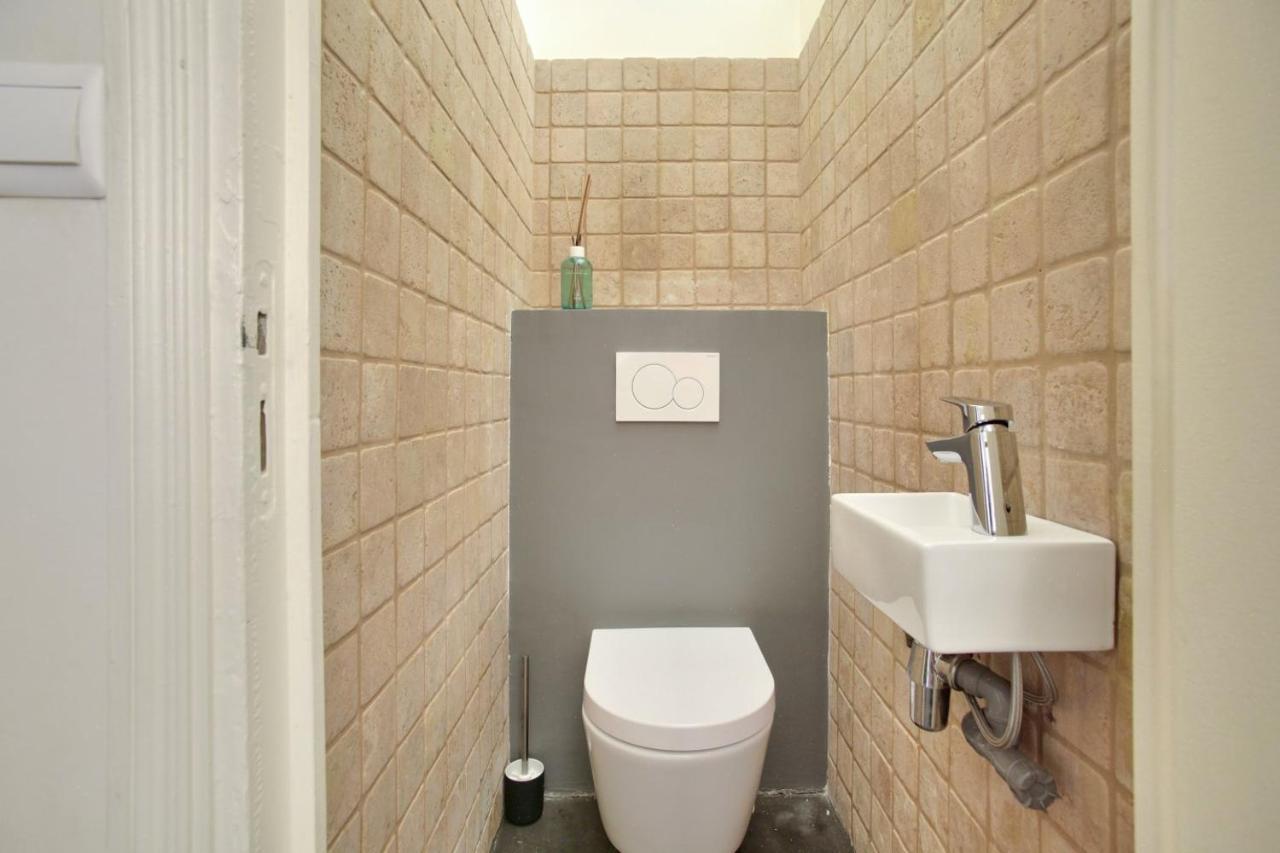 2 Bedrooms Le Marais Nazareth Apartment