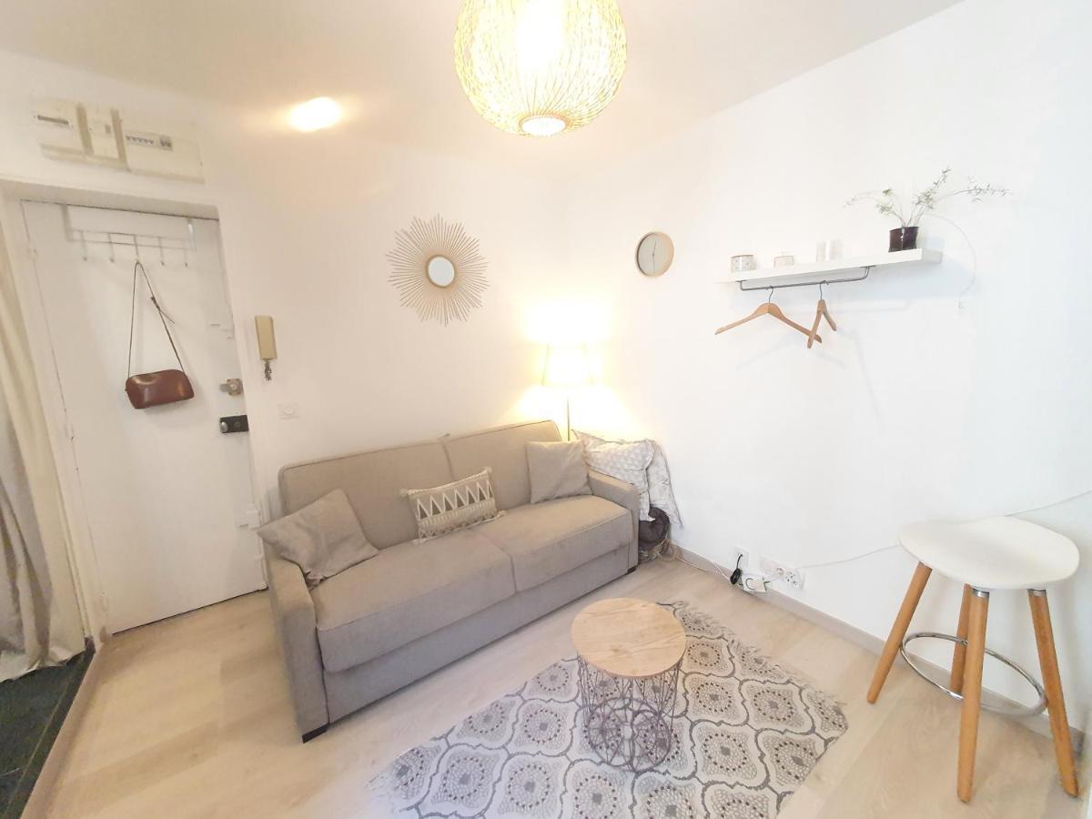 Sweet Champs Elysees Apartment