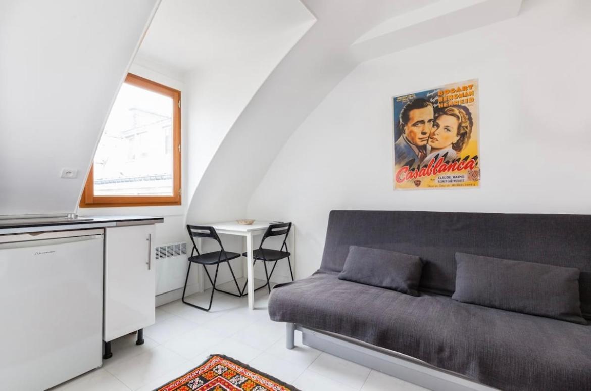 Charmant studio au cœur des Champs Elysées Appartement Paris
