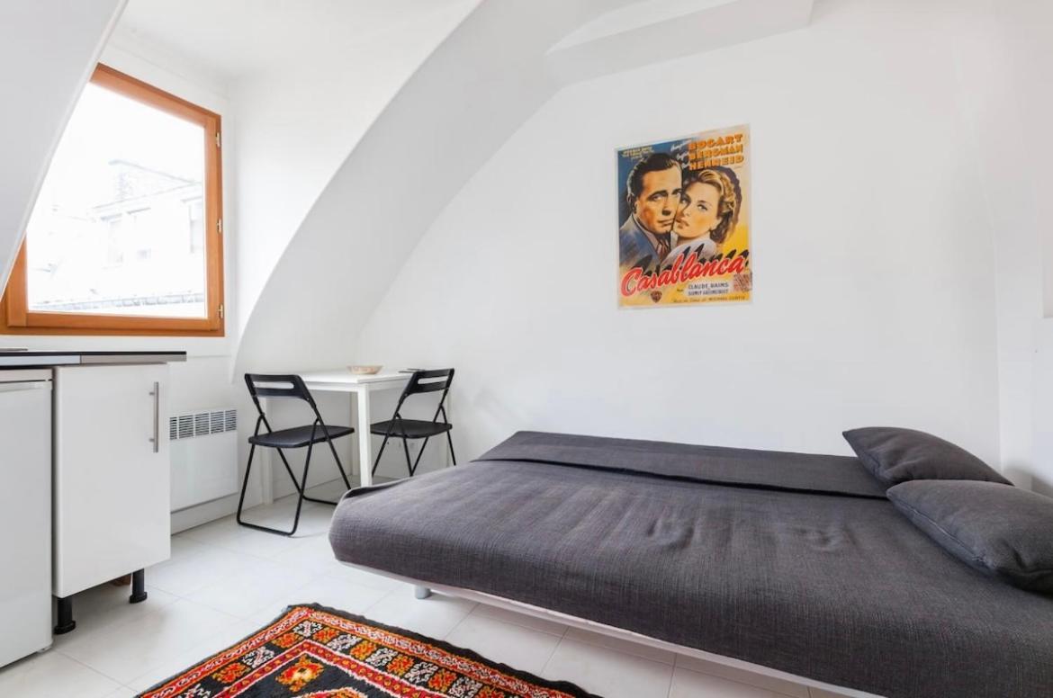 Appartement Charmant studio au cœur des Champs Elysées