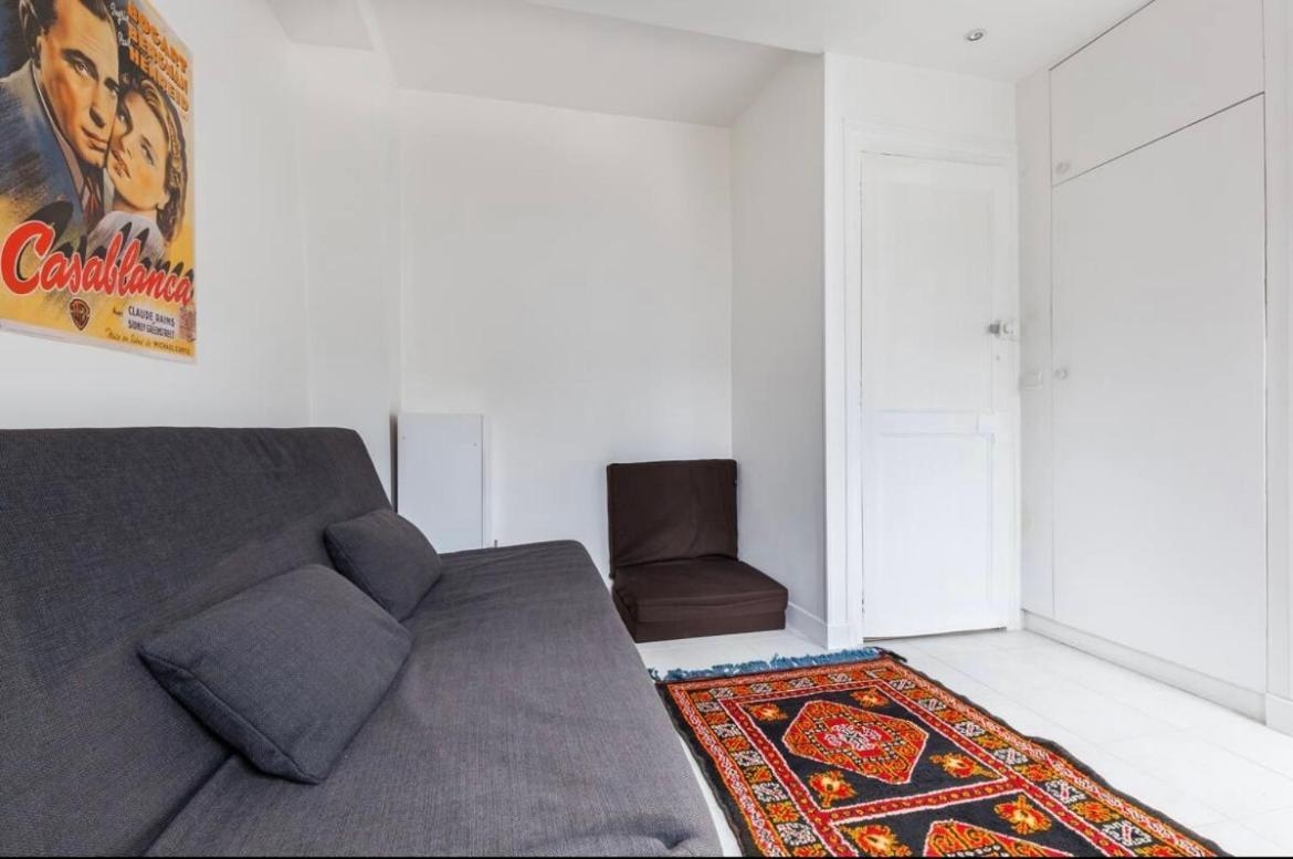 Charmant studio au cœur des Champs Elysées Appartement Paris