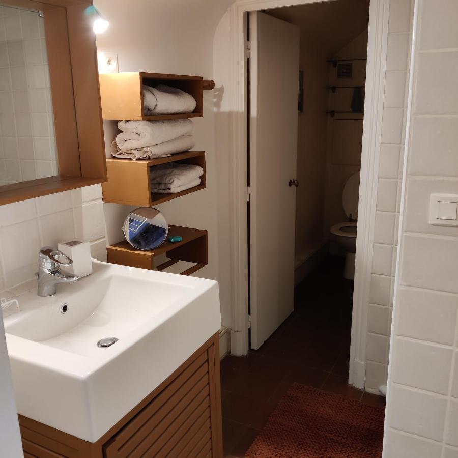 Near Pantheon Appartement Paris
